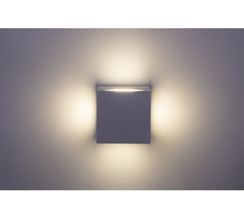 Бра Crystal Lux CLT 026W WH Бра Crystal Lux CLT 026W WH
